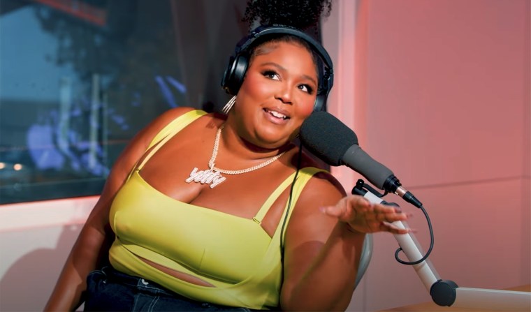 After his surprise appearance, Lizzo told the Coldplay frontman he had "an incredible ability to move people" with his words. 
