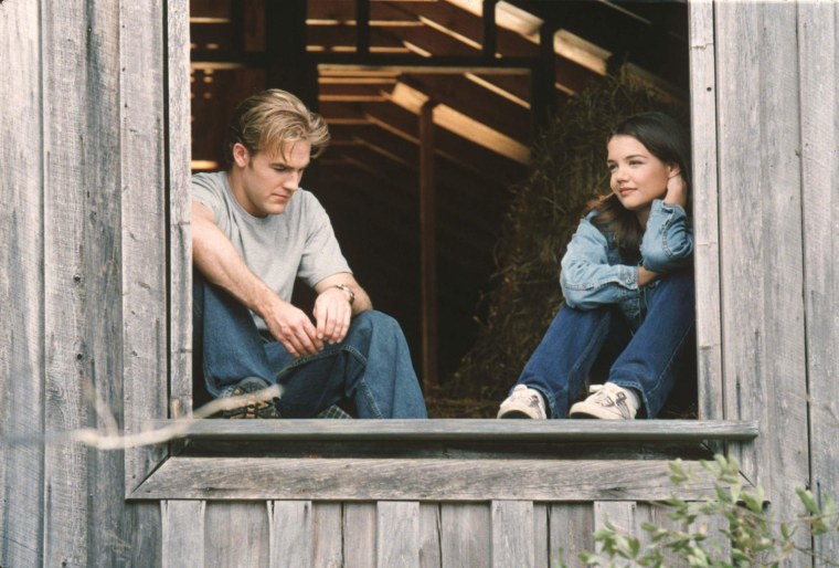 Dawson's Creek Episode: 'Stolen Kisses' James Van Der Beek, Katie Holmes April 26, 2000.