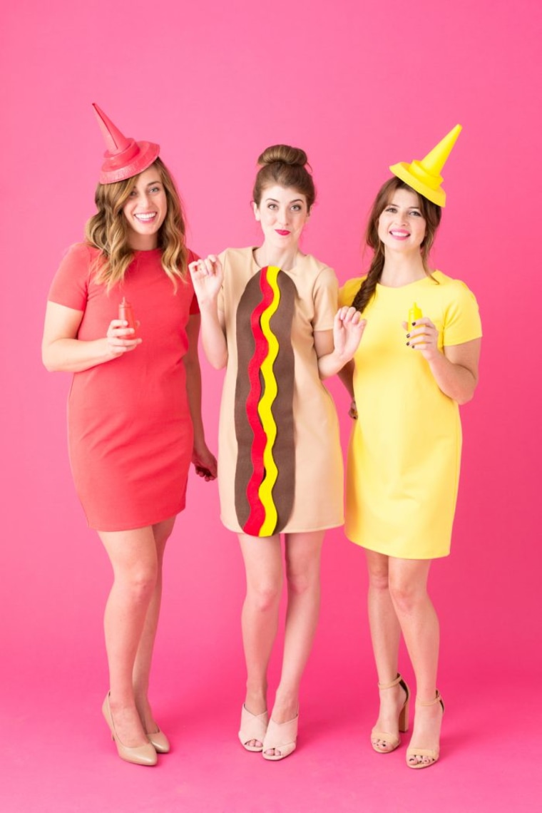 57 Best Friend Halloween Costumes For Duos Pairs and Groups