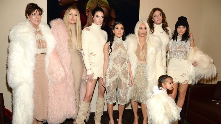Kris Jenner y sus hijas Kardashian-Jenner se han convertido en una de las familias más populares.