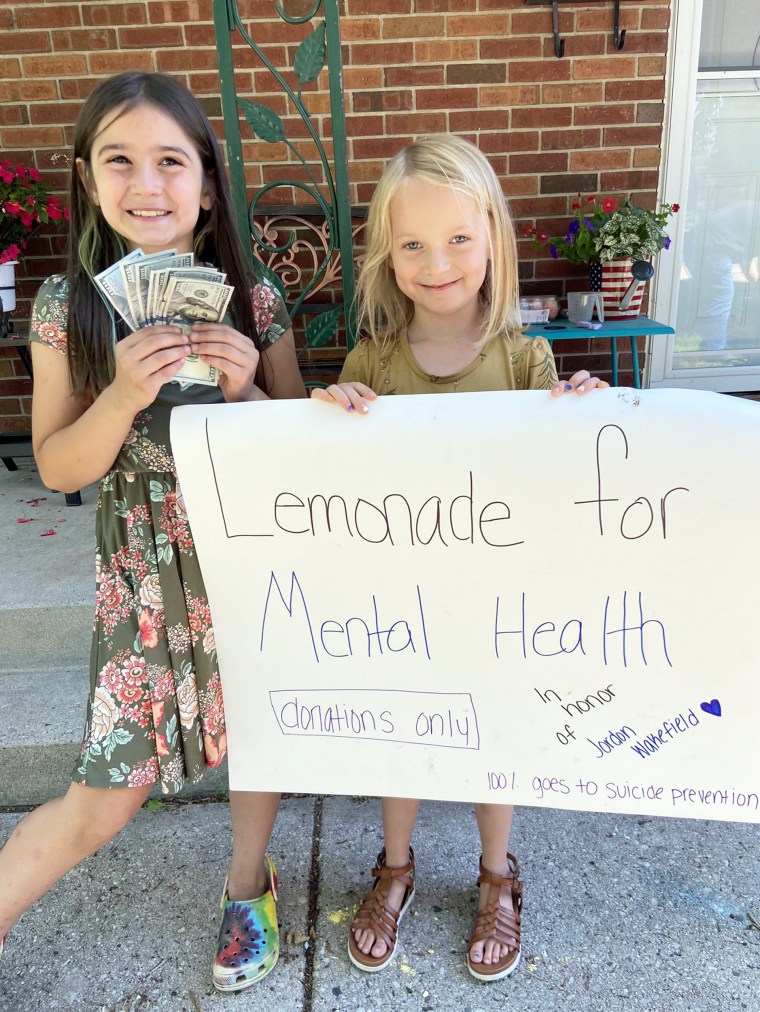 Kyleigh held a lemonade stand in July 2022 to raise money for suicide prevention.