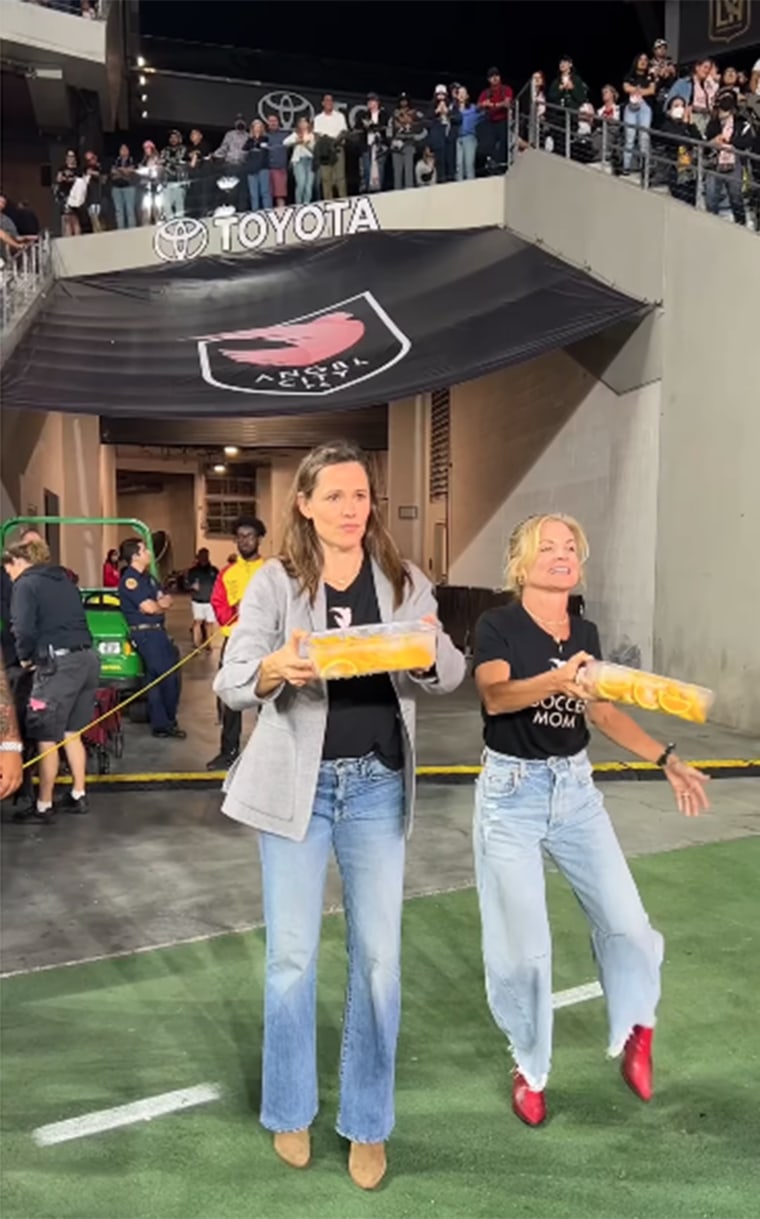 Jennifer Garner, Glennon Doyle Are Soccer Moms For Angel City FC