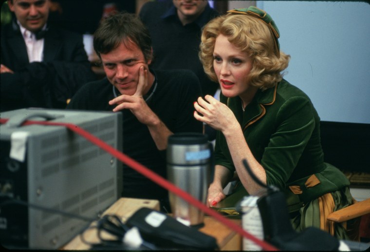 Haynes and Moore behind the scenes of "Far From Heaven."