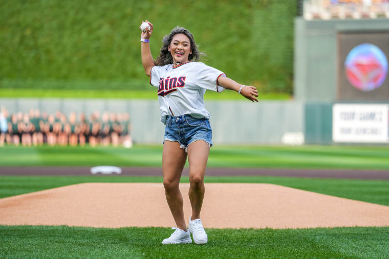 Mickey Mouse Throws First Pitch at Mets Game 