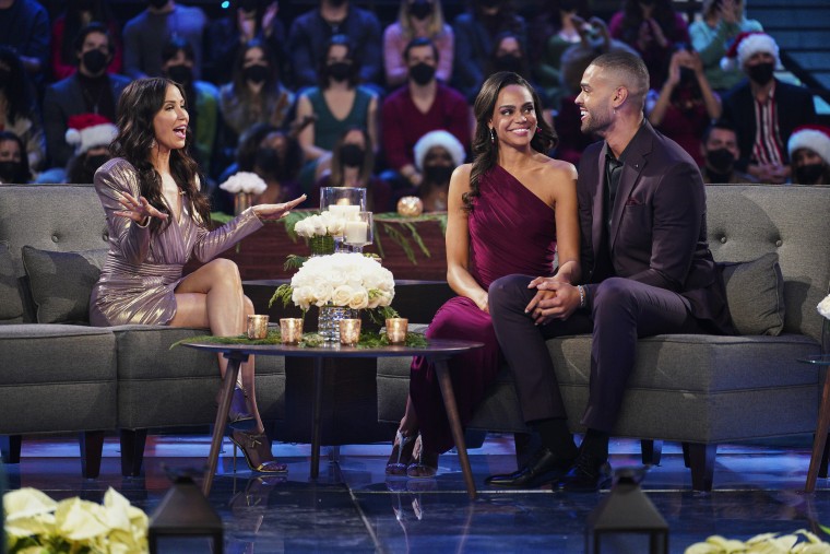 Image: Kaitlyn Bristowe hosting a live episode of "The Bachelorette: After the Final Rose."