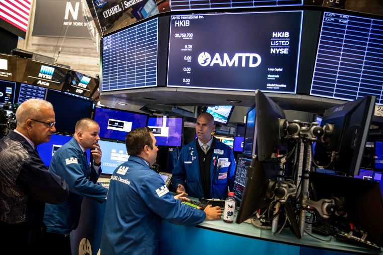 Trading On The Floor Of The NYSE As Stock Losses Deepen on Trade Angst