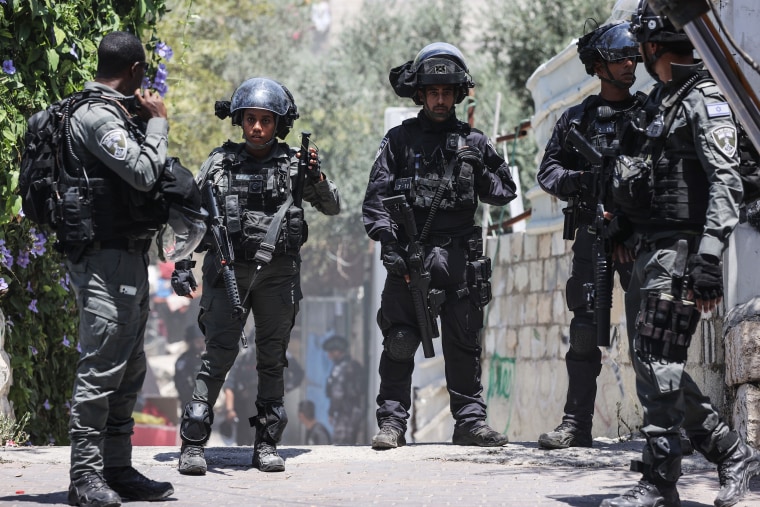Israeli forces demolish a Palestinian home in East Jerusalem