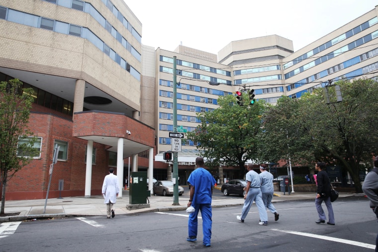 US - Ebola - Yale Student tested for Ebola Virus at New Haven Hospital