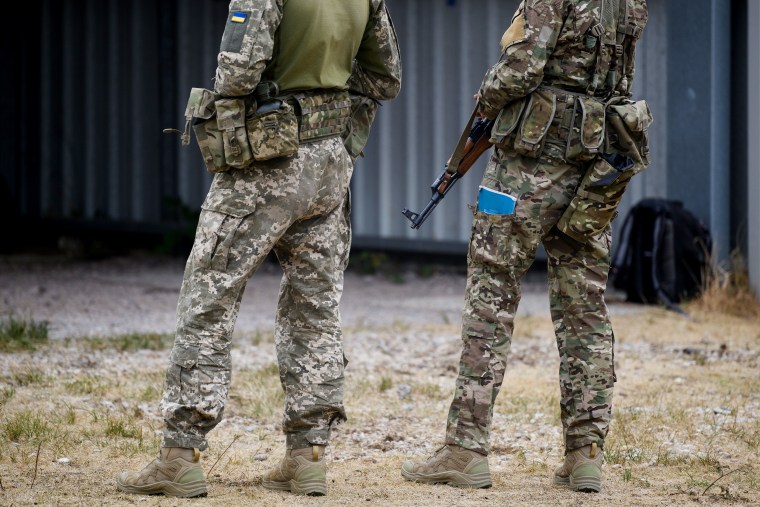 UK Trains Ukrainian Military Recruits With Coalition Of Foreign Armed Forces