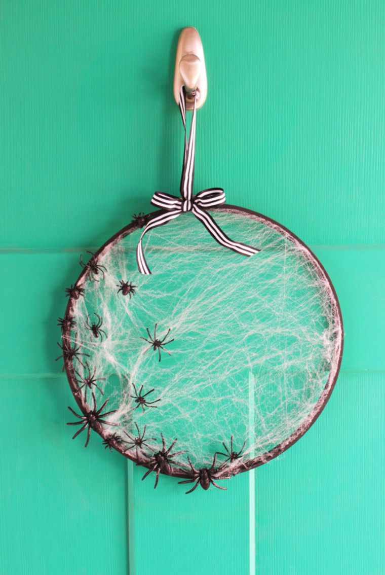 embroidery hoop halloween door decoration