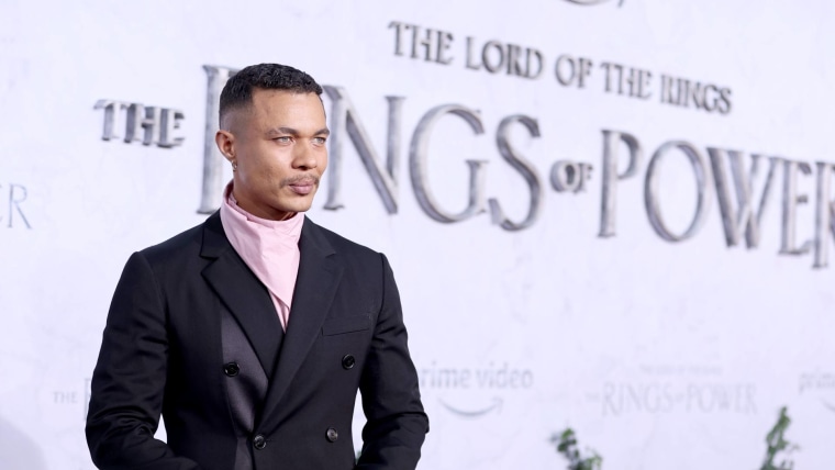 Ismael Cruz Córdova en la premier de ‘The Lord Of The Rings: The Rings Of Power’ en Los Ángeles