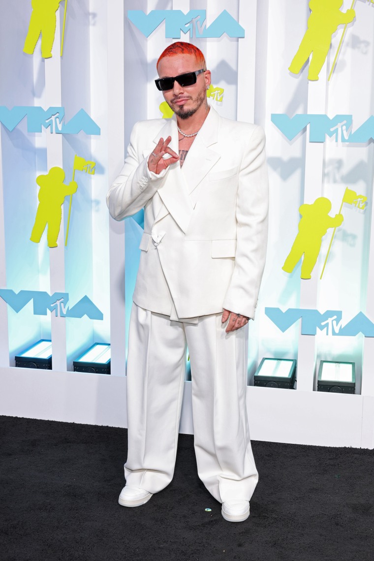 2022 MTV VMAs Arrivals: See Every Red Carpet Look And Outfit