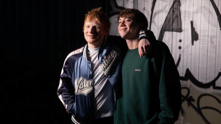Ed Sheeran y Paulo Londra