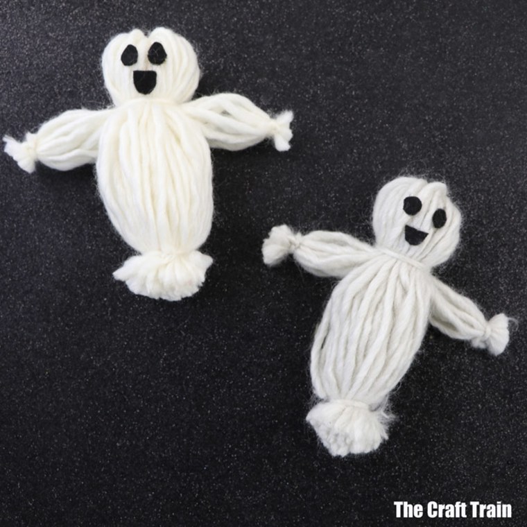 yarn doll ghosts halloween crafts for kids