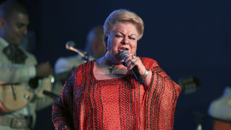 Muere Paquita la del Barrio a los 77 años en su hogar en Veracruz: “Nos  deja una huella imborrable en el corazón”