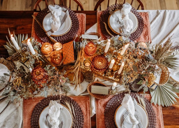 hygge thanksgiving decorations