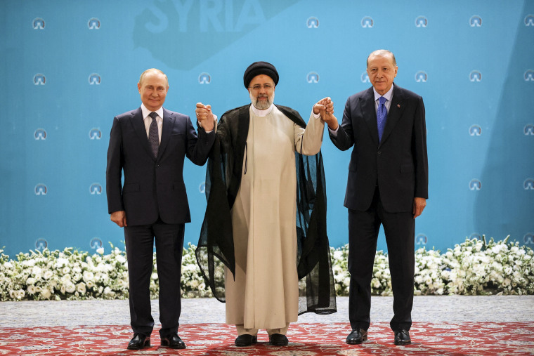 Image: From left; Russian President Vladimir Putin, Iranian President Ebrahim Raisi and Turkish President Recep Tayyip Erdoğan
before a meeting  in Tehran on July 19, 2022.