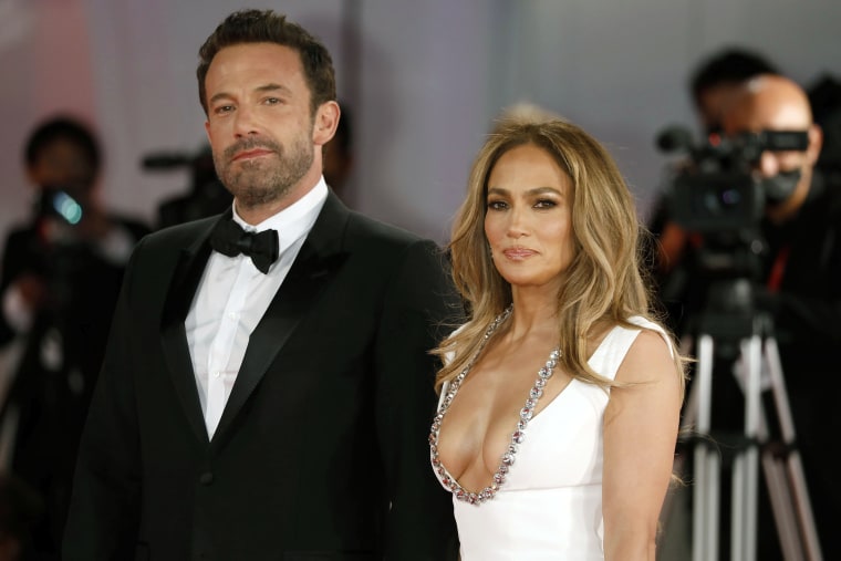 Image: Ben Affleck and Jennifer Lopez