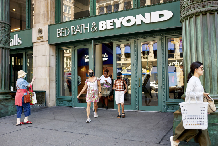 Image: Customers exit a Bed Bath & Beyond retail store in New York on  Aug. 25, 2022.