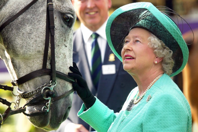 UK: Queen Elizabeth II, Royal Windsor Horse Show - Day Three