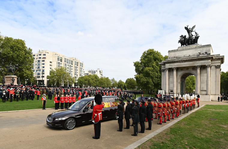 The Royal Hearse carrying the coffin of Queen Elizabeth II at Wellington Arch on Sept. 19, 2022 in London.