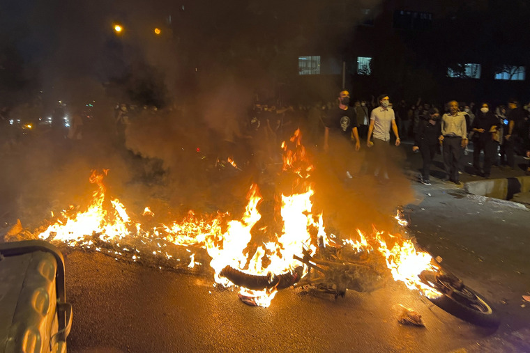 Image: Tehran protests