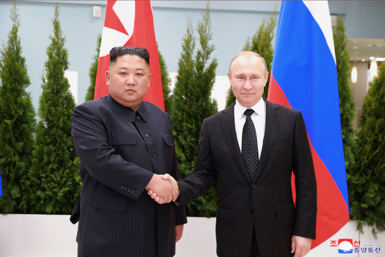 Image: Kim Jong Un, Russian President Vladimir Putin