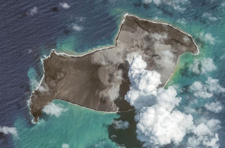Satellite Images Show Before/After Hunga Tonga-Hunga Ha'apai Volcano Eruption