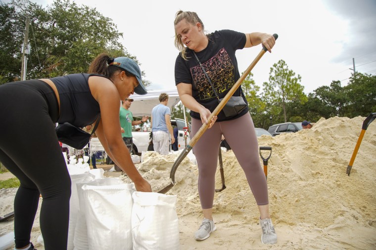 Where to find sandbags in Tampa Bay for Hurricane Ian