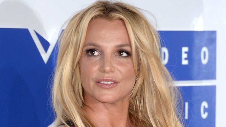 Britney Spears en los MTV Video Music Awards de 2016 en Nueva York