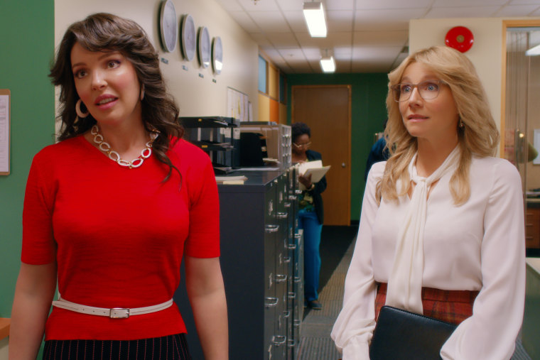 Katherine Heigl as Tully and Sarah Chalke as Kate.