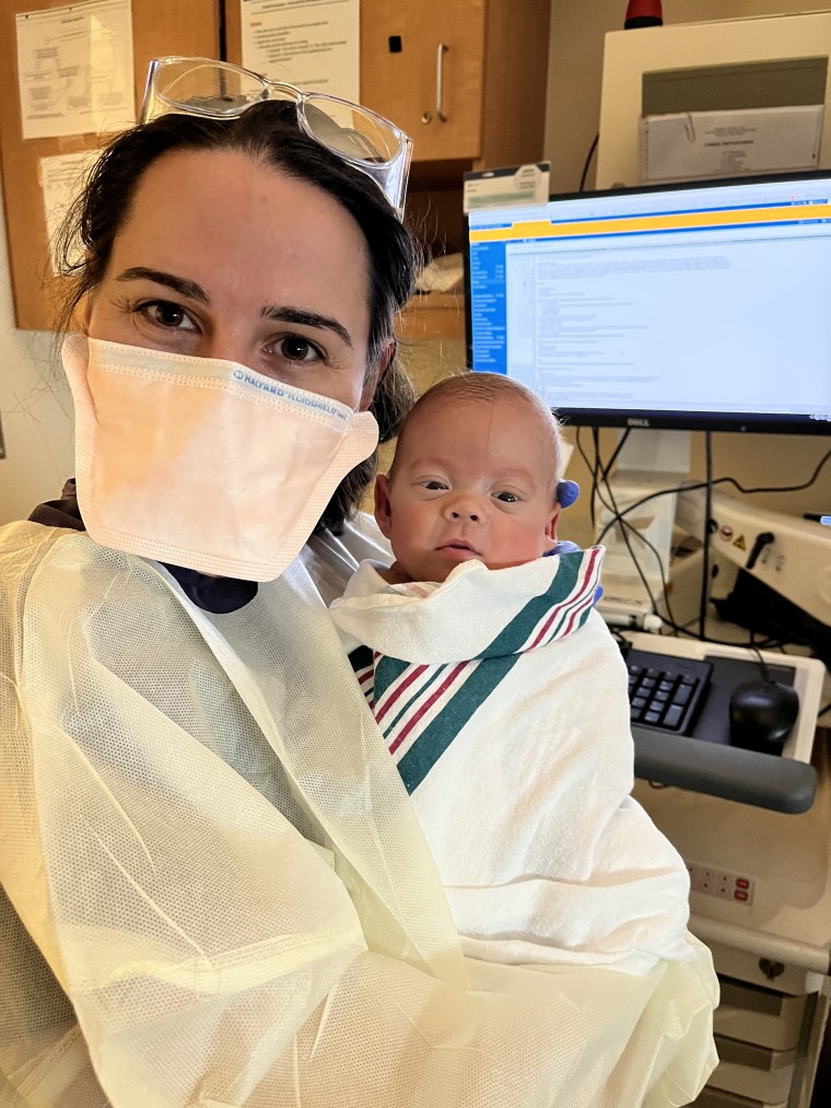 One of Bodyn's regular NICU nurses, Robyn, would do special things with him, such as make art out of his footprints to give to his parents.