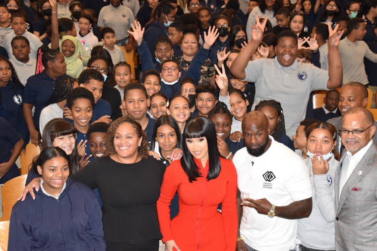 Cardi B Donates $100,000 to Her Old Middle School in the Bronx