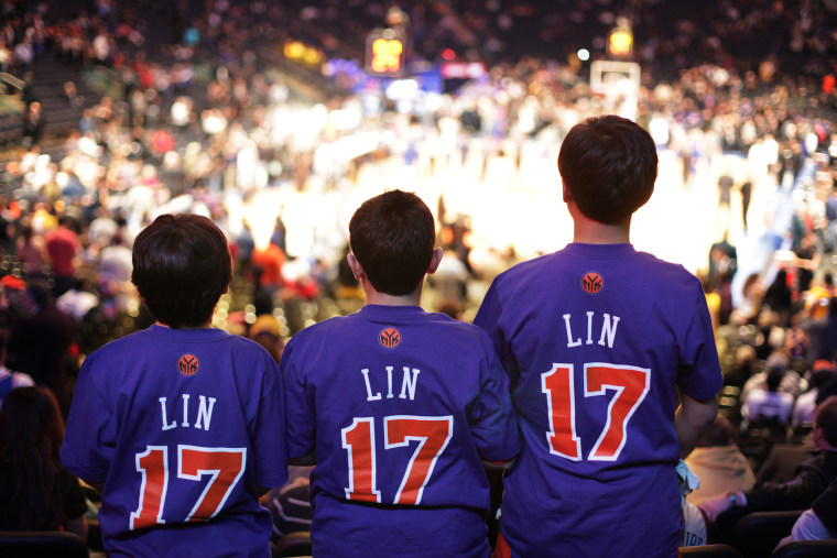 Jeremy Lin fans at Knicks game in 2012