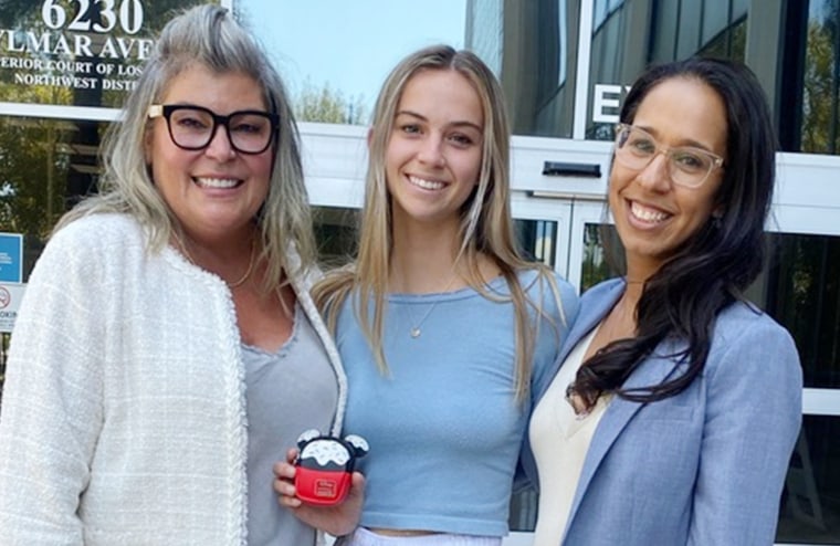 Eleri Irons (center) successfully sued her former school in El Segundo, California, for failing to protect her from bullies. She is pictured with attorney Christa Ramey (left) and co-counsel Siannah Collado (right).