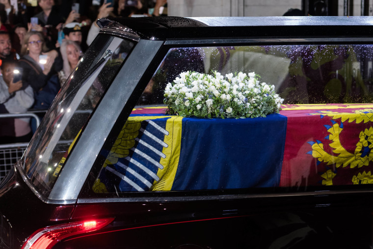 Coffin of Queen Elizabeth II Arrives in London