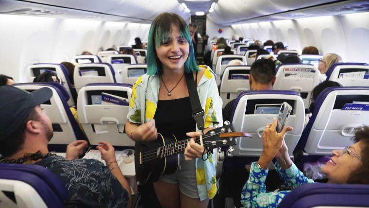 Passengers were also treated to a ukulele performance.