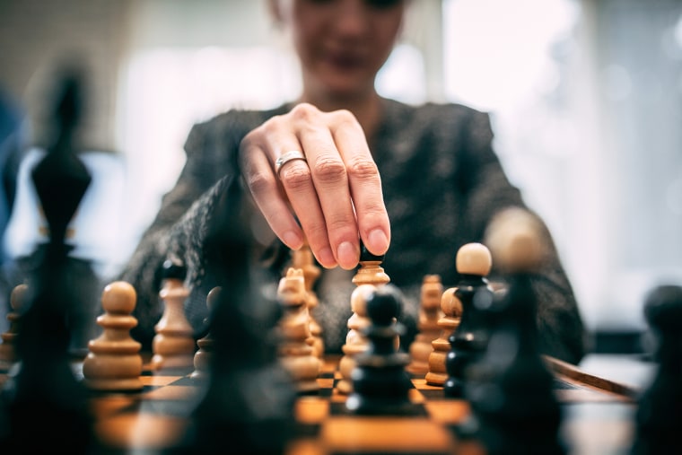 She's a Chess Champion Who Can Barely See the Board - The New York Times