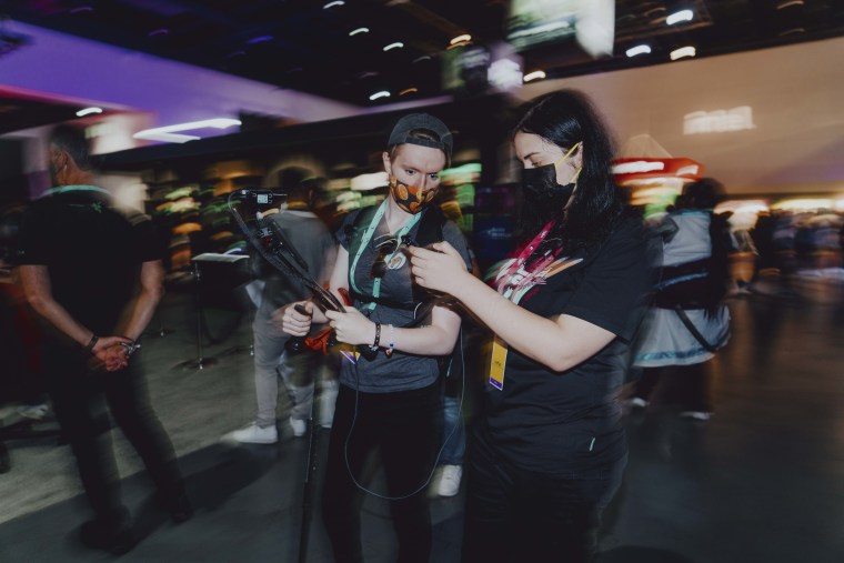 Sorrenti and her friend Ellen setting up a livestream at the TwitchCon Expo Hall.
