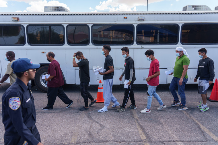 Migrants from Venezuela arrive at the Welcome Center in El Paso, Texas
