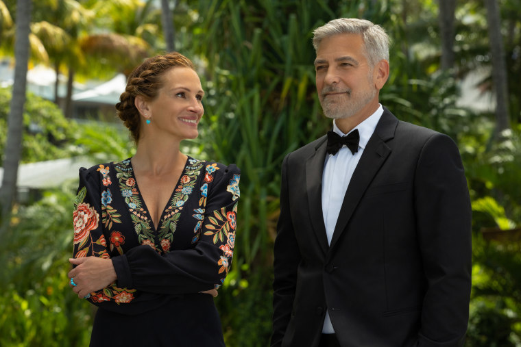 Julia Roberts and George Clooney in "Ticket To Paradise."