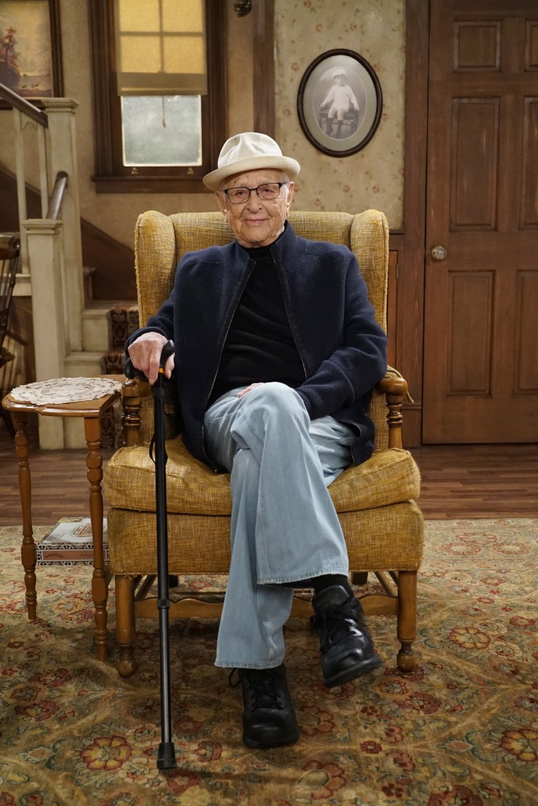 https://media-cldnry.s-nbcnews.com/image/upload/t_fit-760w,f_auto,q_auto:best/rockcms/2022-10/Live-in-Front-of-a-Studio-Audience-norman-lear-mc-221011-6e8243.jpg