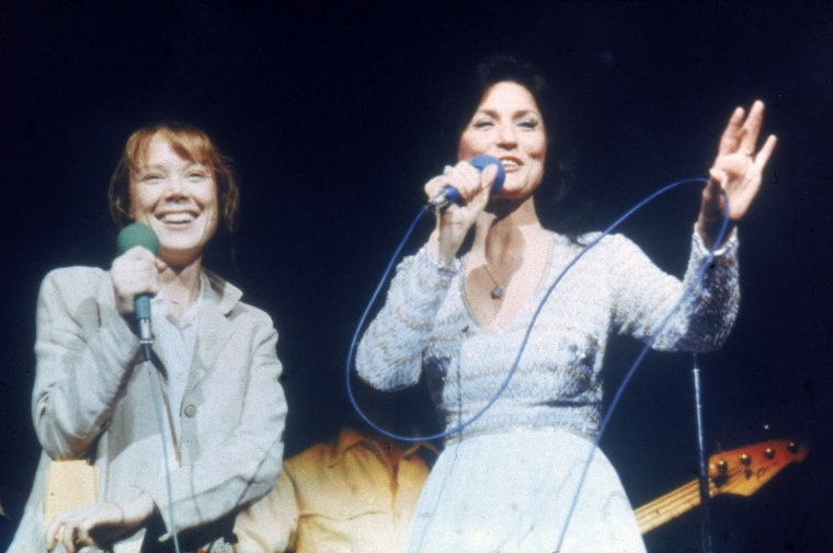 Sissy Spacek & Loretta Lynn On Stage