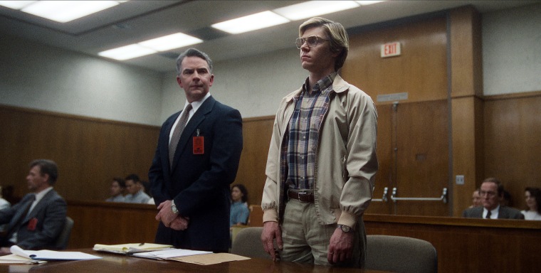 Ron Bush as Jeffrey’s Lawyer and Evan Peters as Jeffrey Dahmer in "Dahmer."