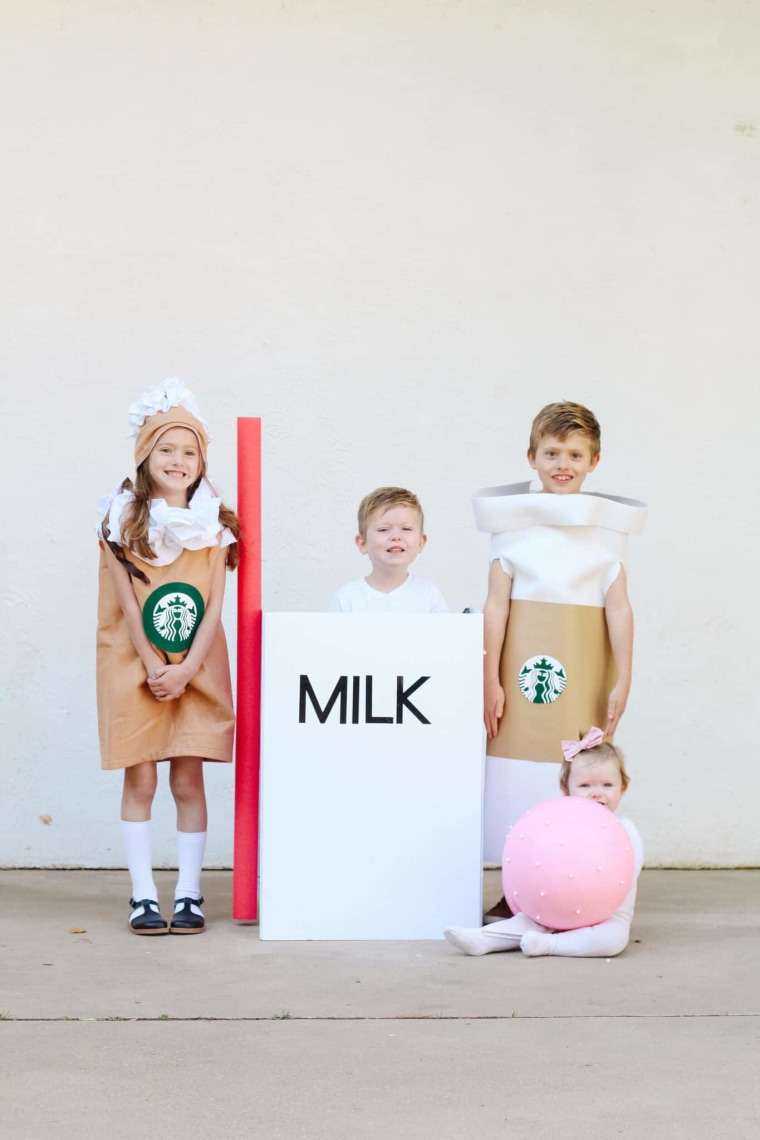 kids dressed as starbucks drinks, milks and a cake pop 