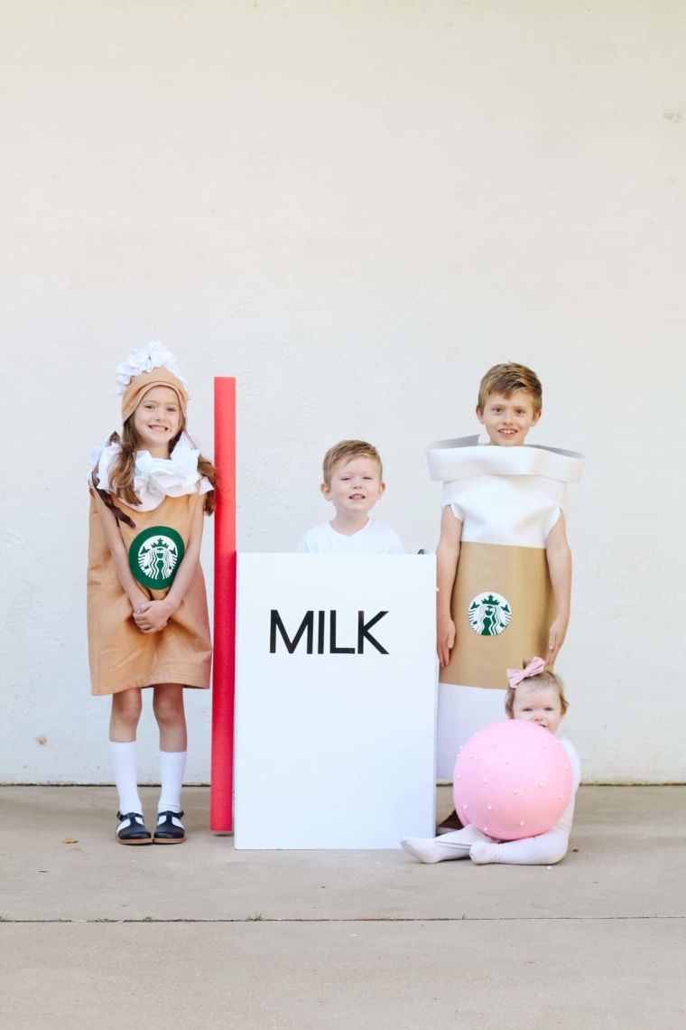 28 Best Family Halloween Costume Ideas - Easy DIY Family Costumes