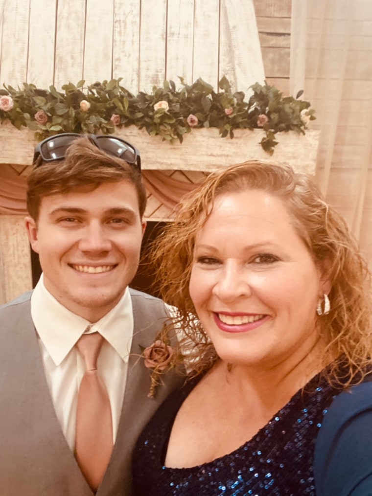 Ryan Knauss and his mom, Paula, at a family wedding in early 2021.