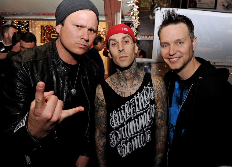 Tom DeLonge Reunites With Blink-182 Bandmates for Tour