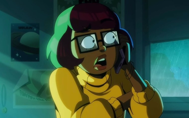 Rr) Rotten Tomatoes HBO Max's new animated series #Velma will feature the  voices of Mindy Kaling