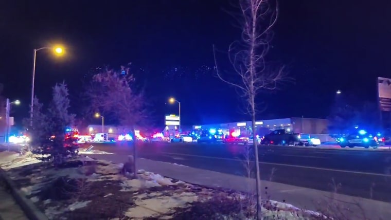Police respond to shooting at a nightclub in Colorado Springs that killed at least 5 people late on Saturday.
